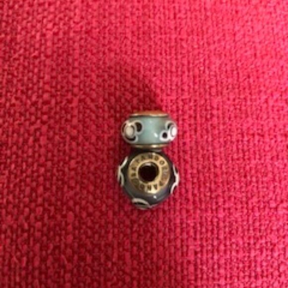 Pandora Murano glass charm Blue+Wht/Blk OS - Picture 1 of 2